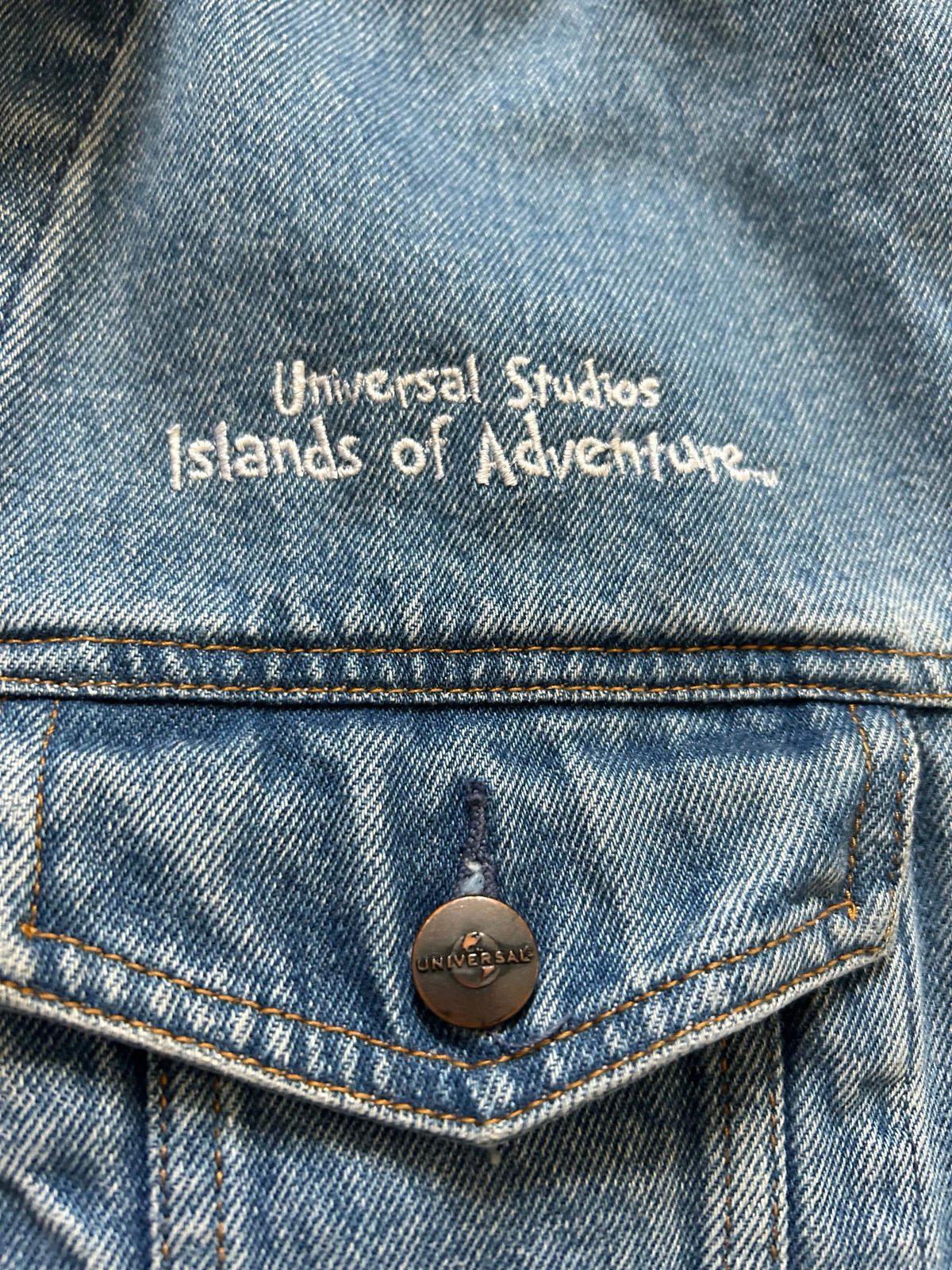 Vintage Universal Studios Island of Adventure Dr.Seuss Denim Jean Jacket