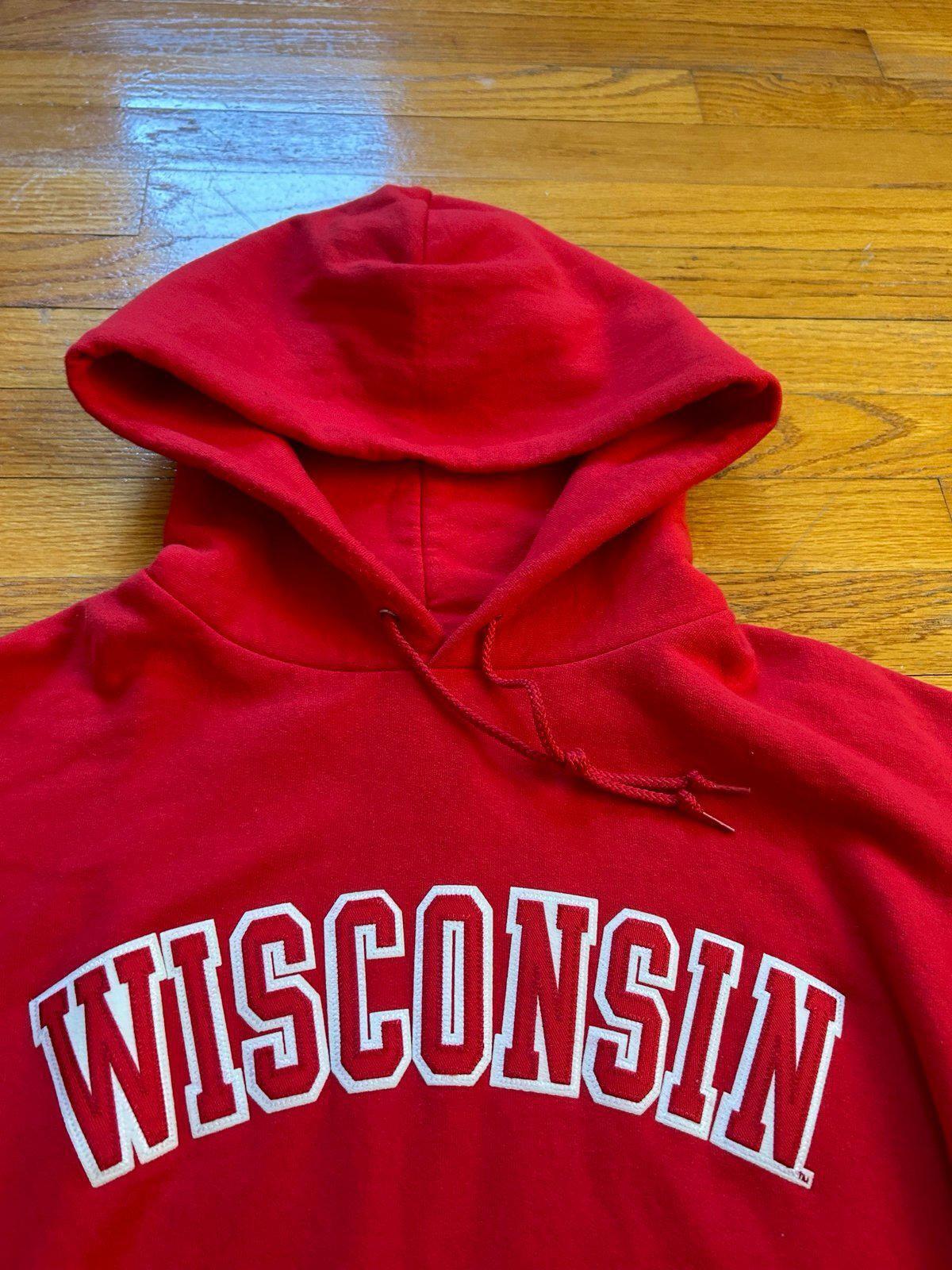 Vintage University of Wisconsin Badgers College NCAA Hoodie Sweater