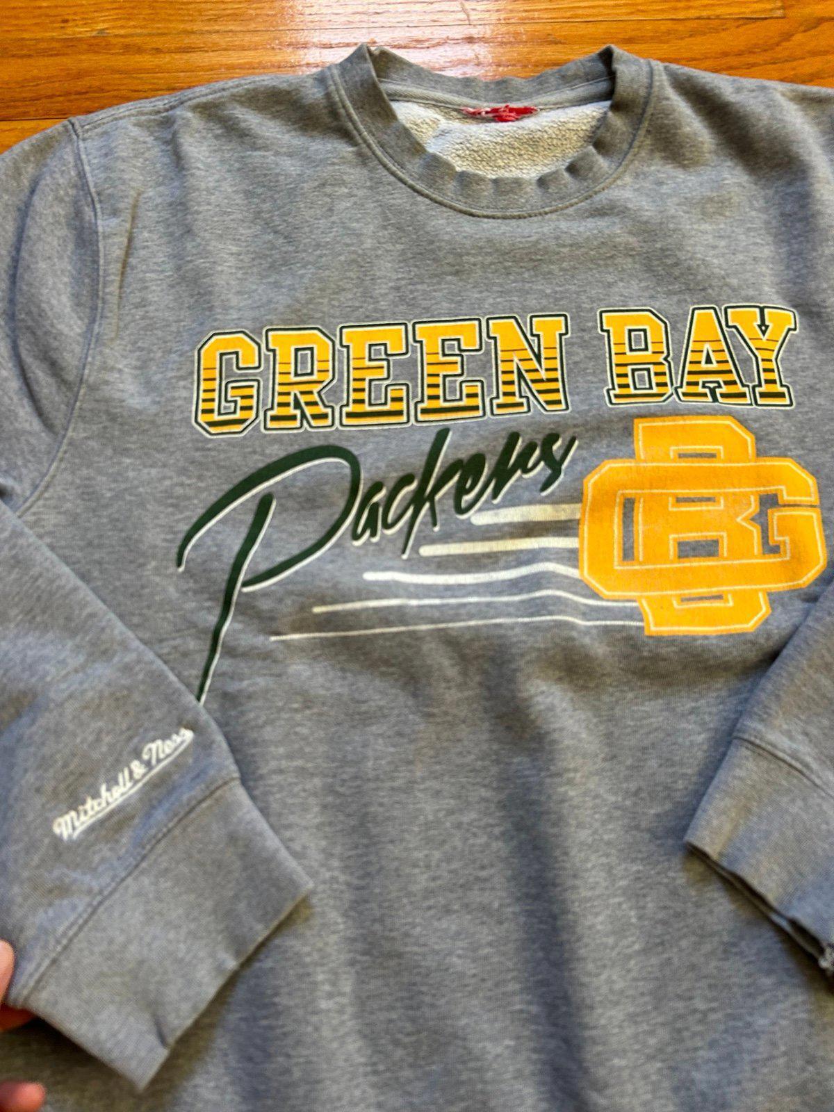 Green Bay Packer NFL Mitchell & Ness Crewneck Sweater