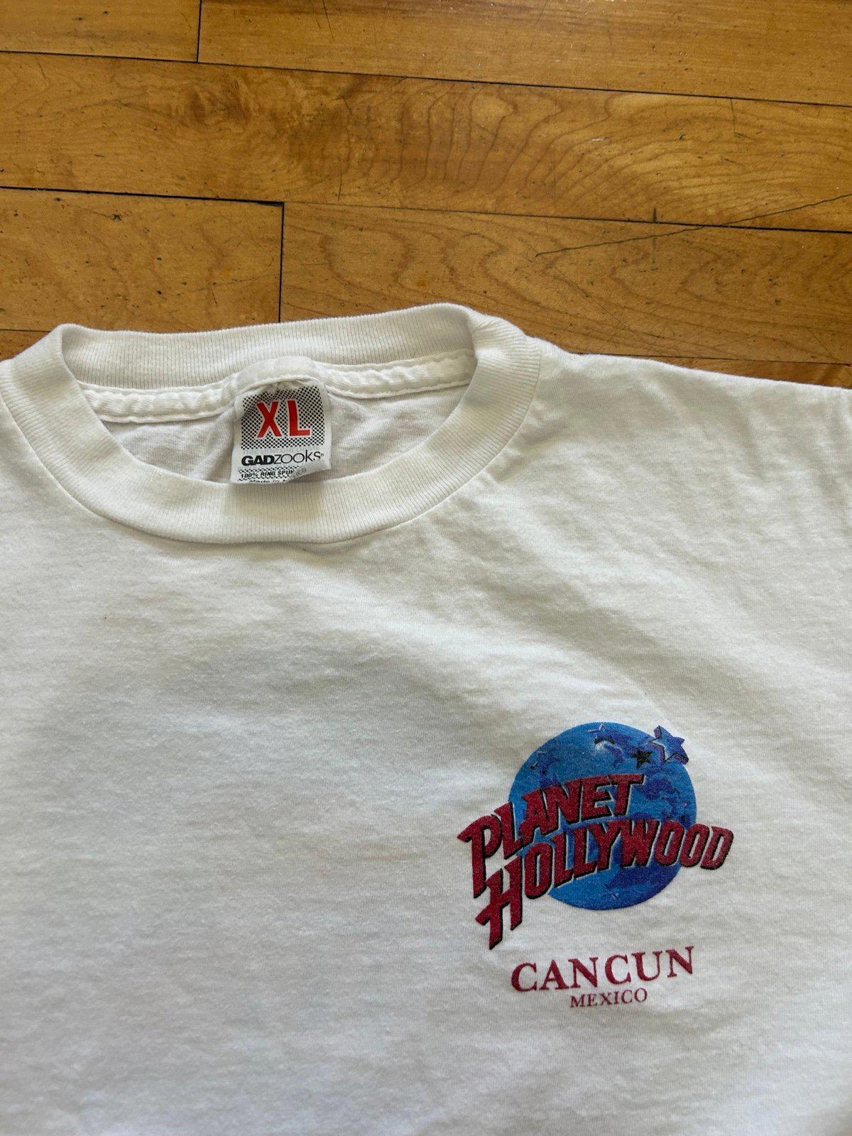 Vintage Planet Hollywood Cancun Mexico T-Shirt