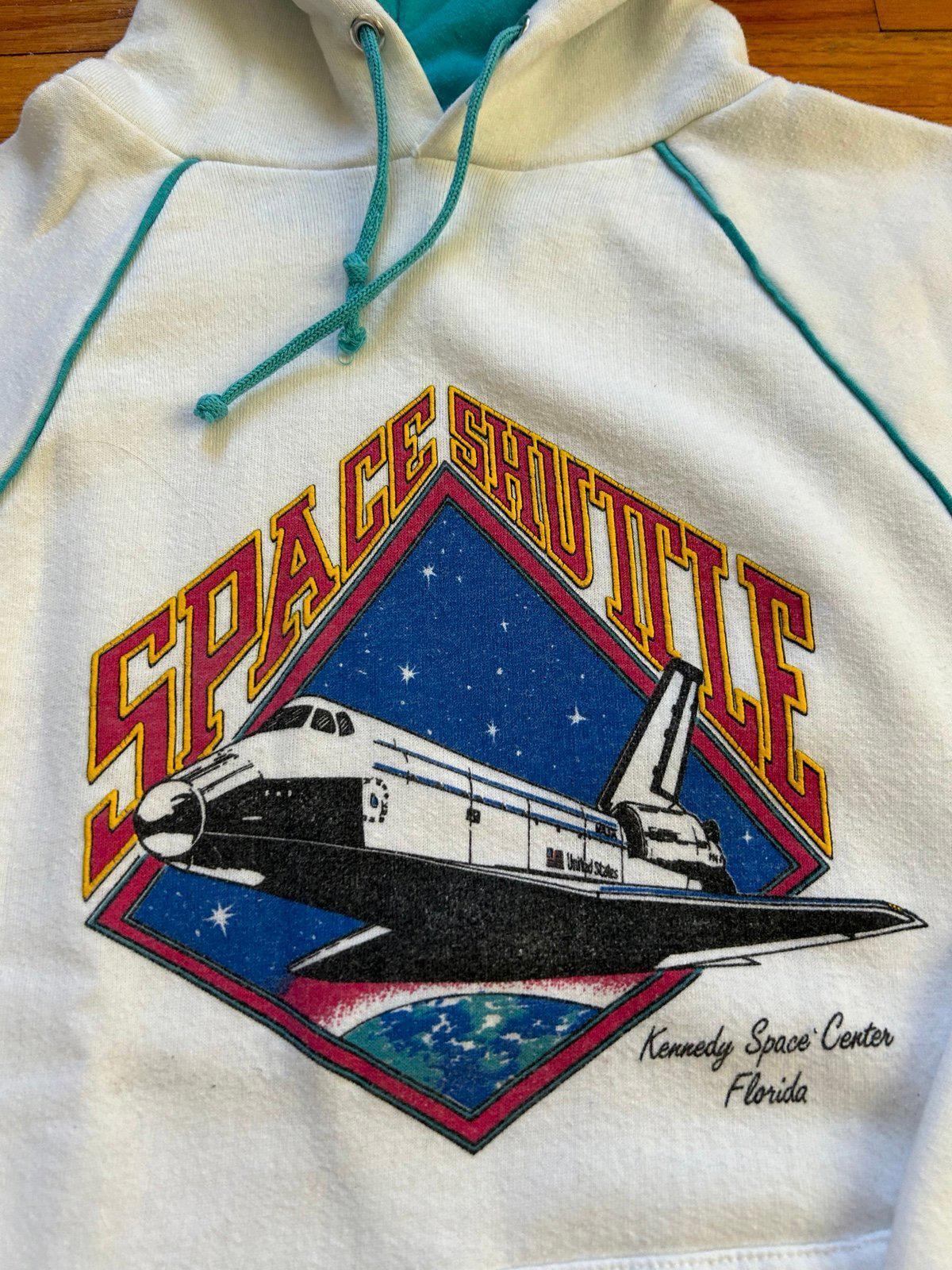 Vintage 80s Kennedy Space Center Florida Sweater