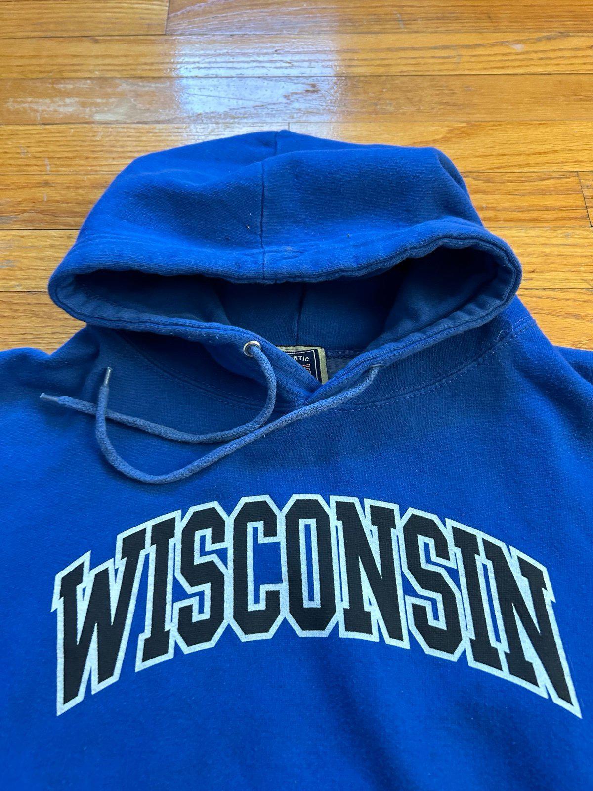 Vintage University of Wisconsin Badgers College NCAA Hoodie Sweater