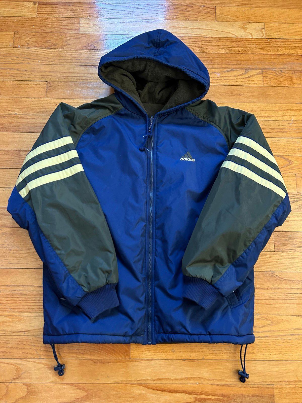 Vintage Adidas Winter Puffer Zip-up Jacket