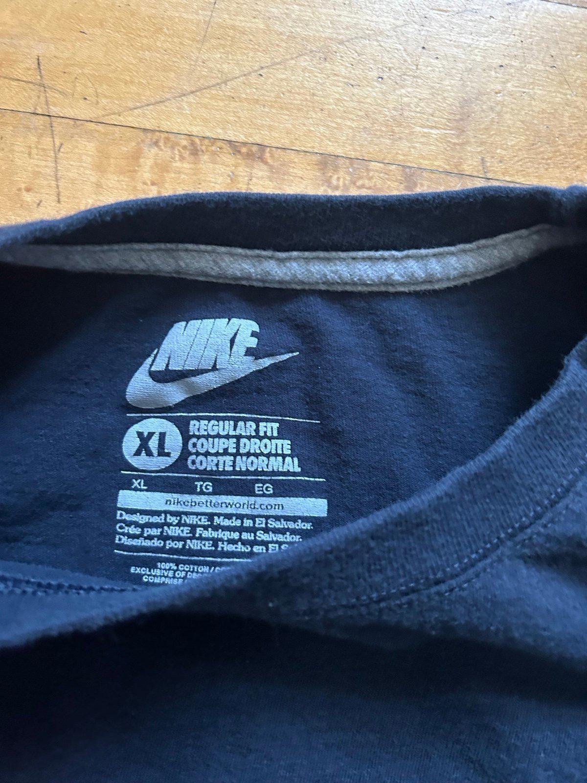 Vintage Black Nike Swoosh T-Shirt