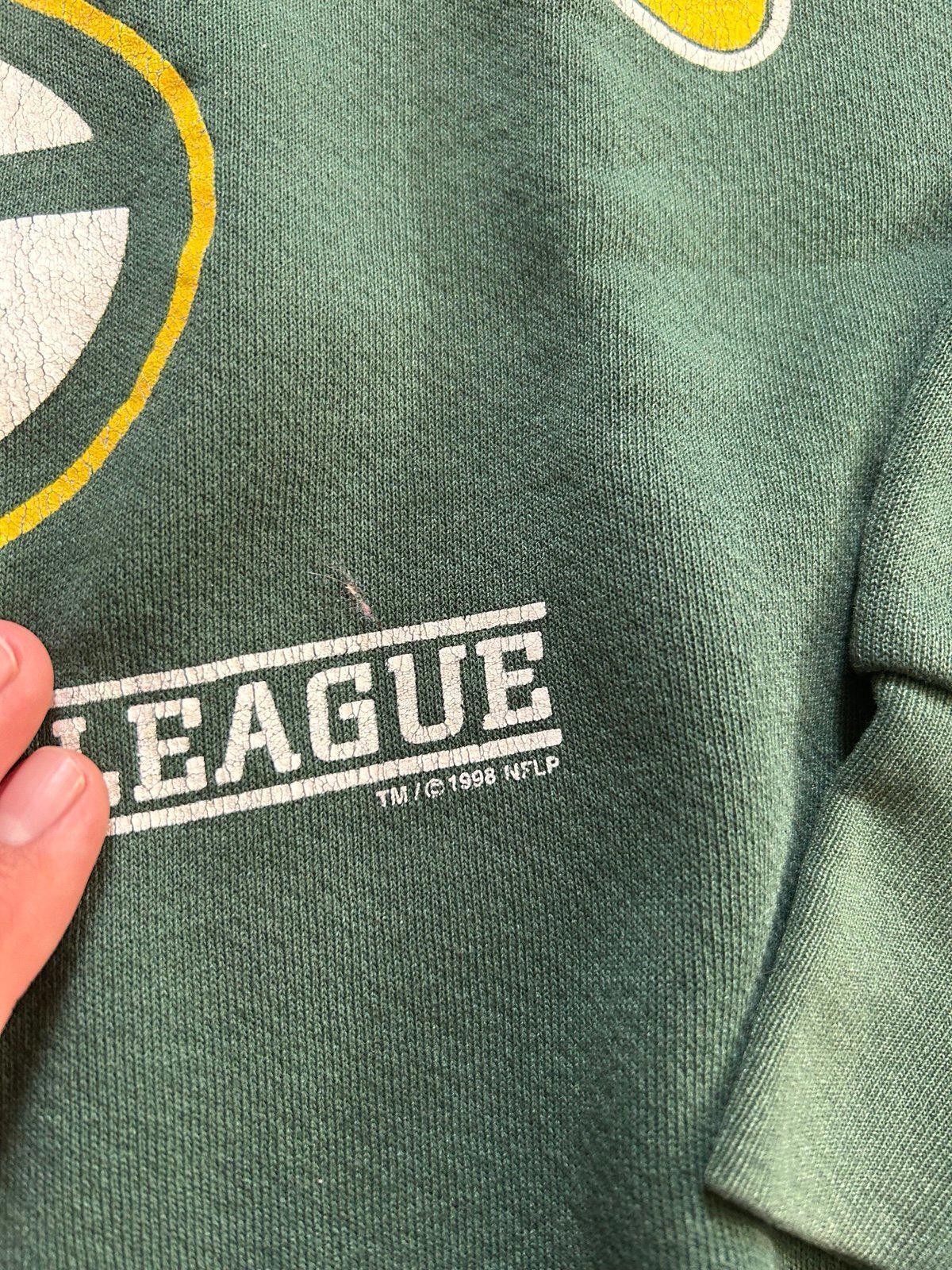 Vintage 90s NFL Green Bay Packer Crewneck Sweater