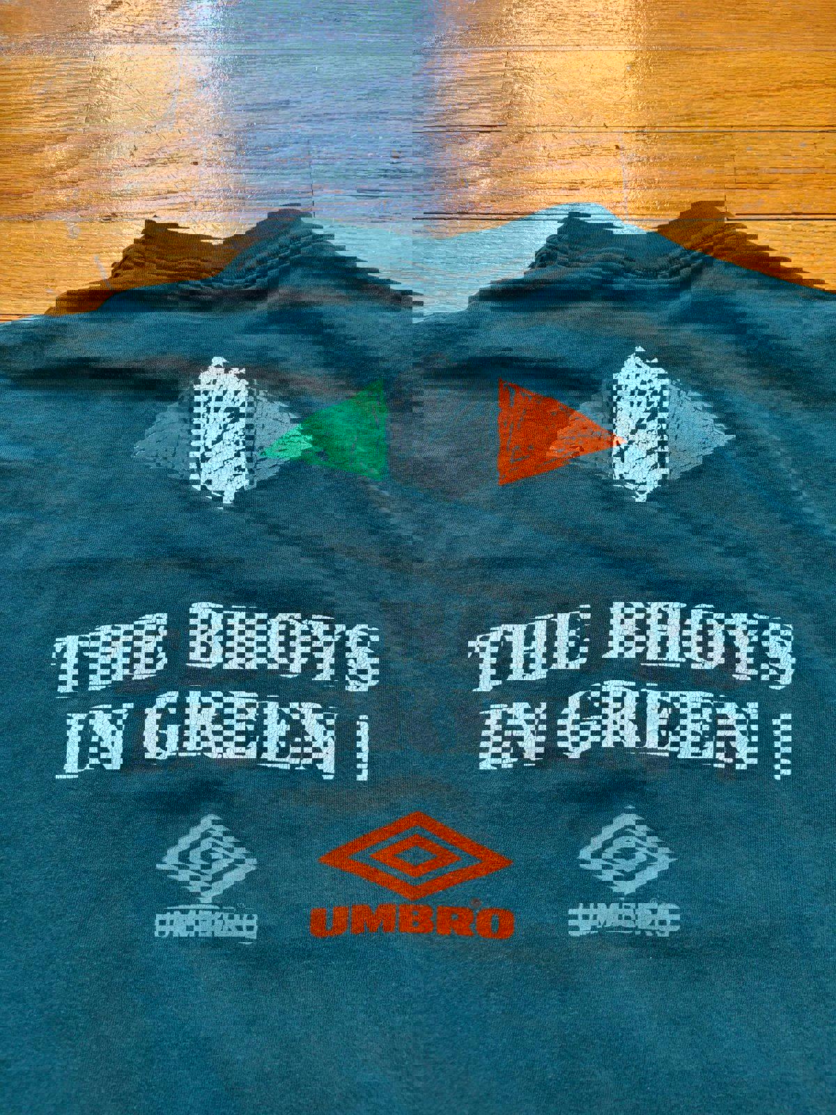 Vintage 90s Umbro Ireland USA World Cup T-Shirt