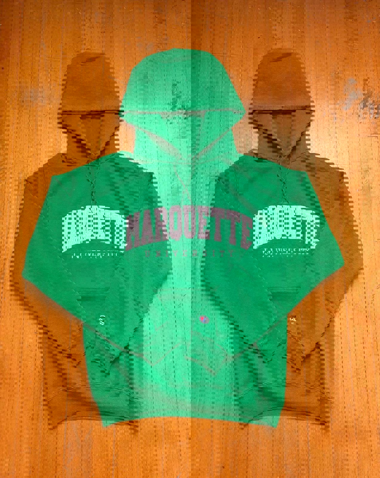 Champion University of Milwaukee Wisconsin Marquette Eagles Hoodie Sweater