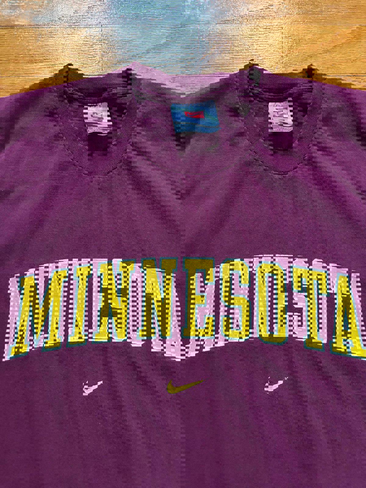 Vintage Nike University of Minnesota Gophers Center Swoosh Shirt
