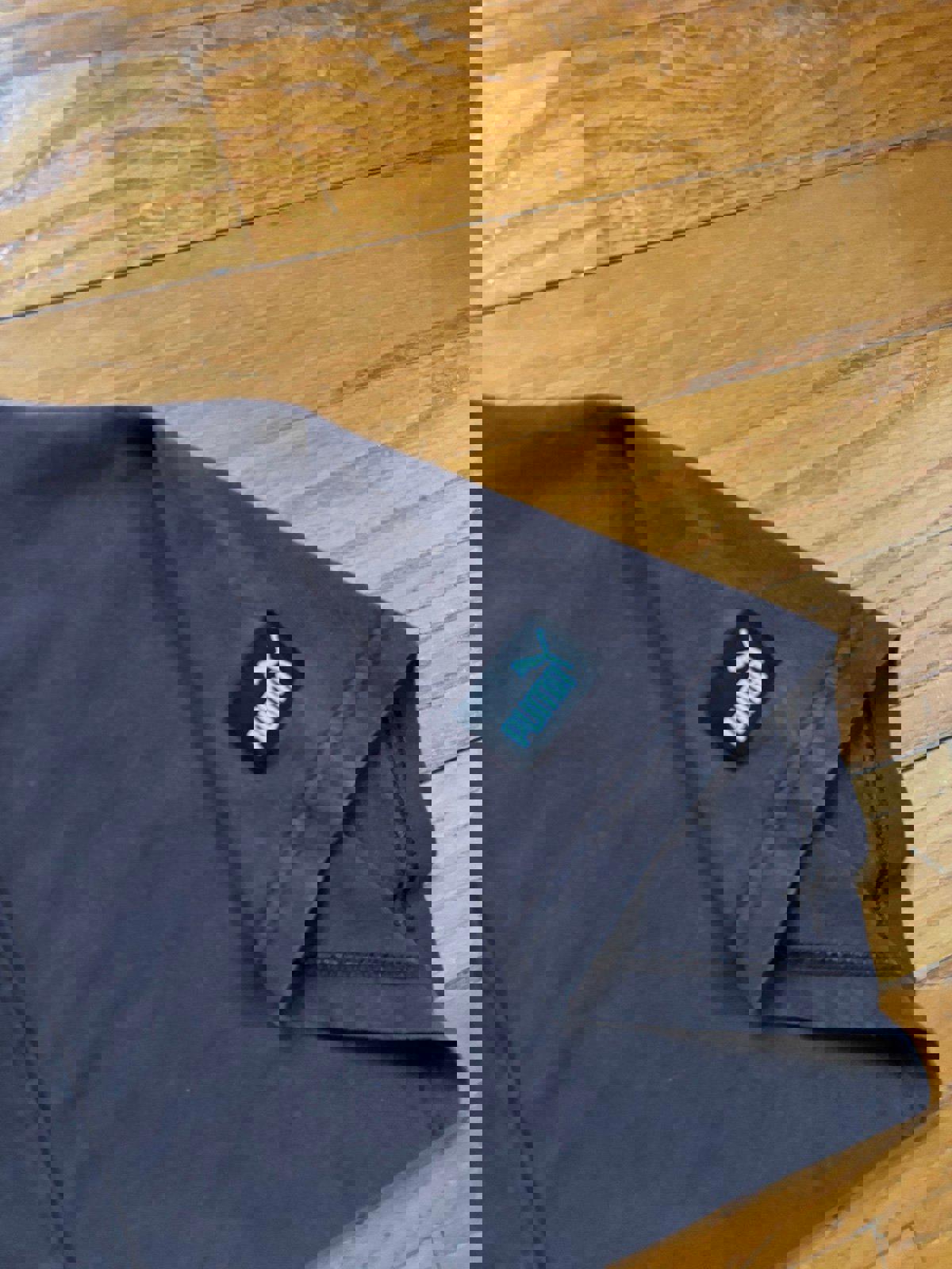 Vintage 90s NFL Cleveland Browns Puma T-Shirt