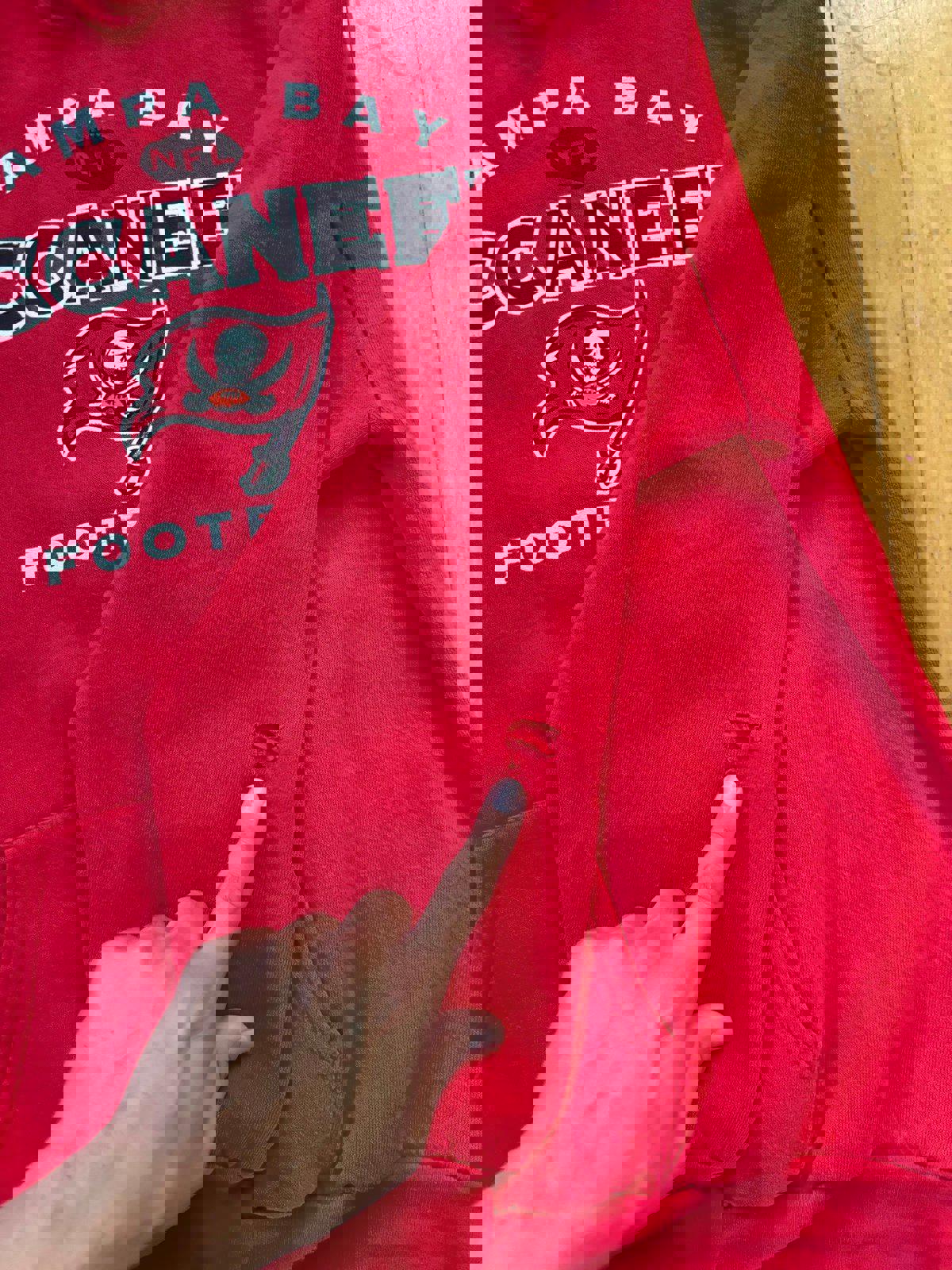 Vintage NFL Tampa Bay Buccaneers Hoodie Sweater