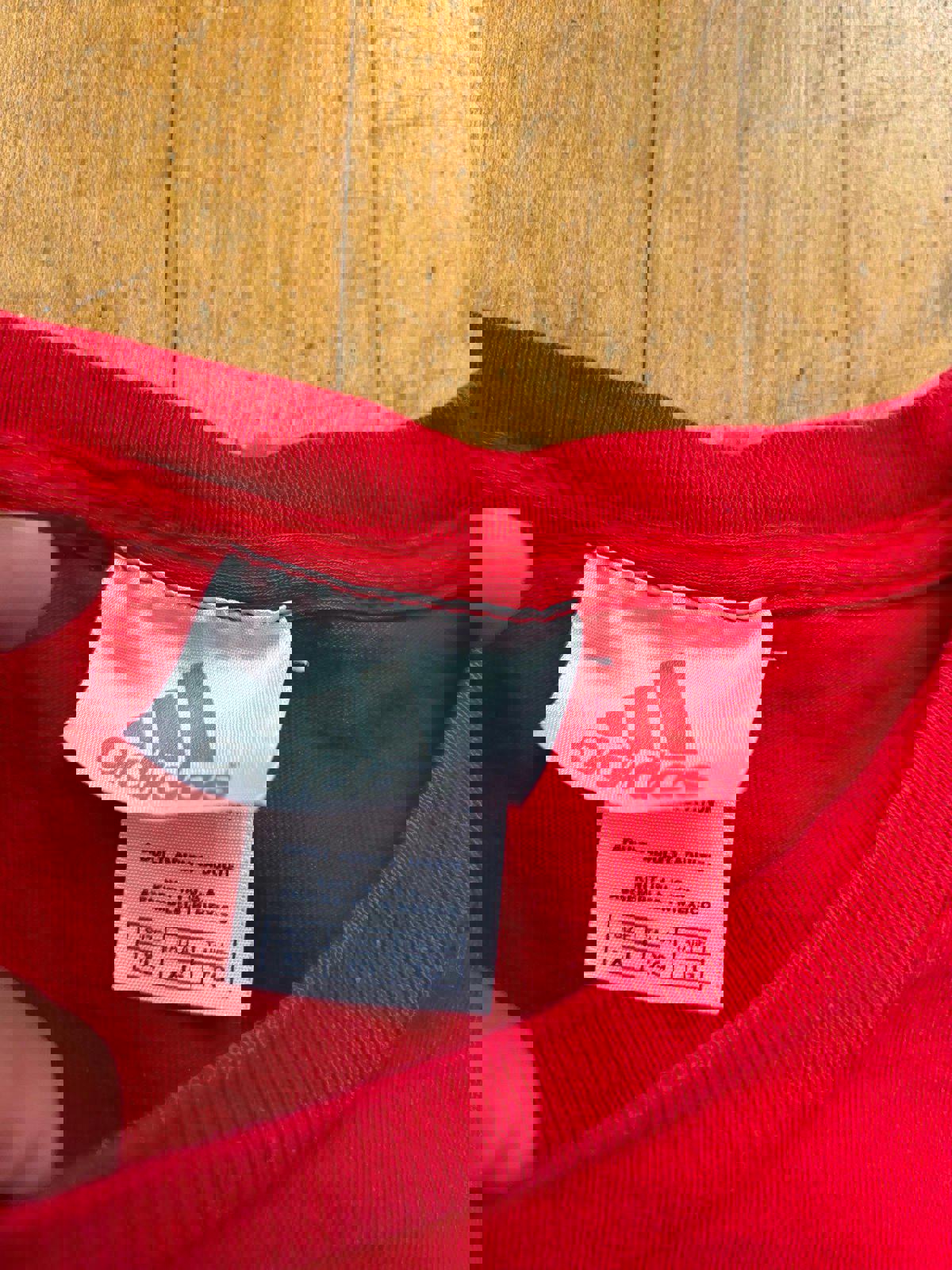 Vintage Adidas University of Wisconsin Badgers T-Shirt