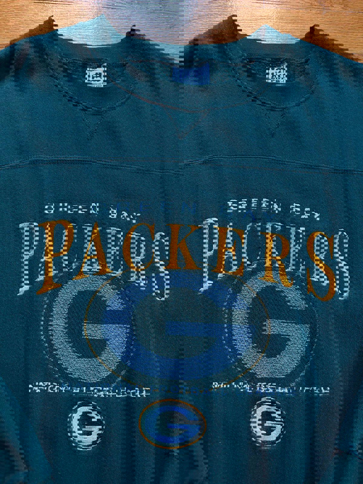 Vintage 90s NFL Green Bay Packer Crewneck Sweater