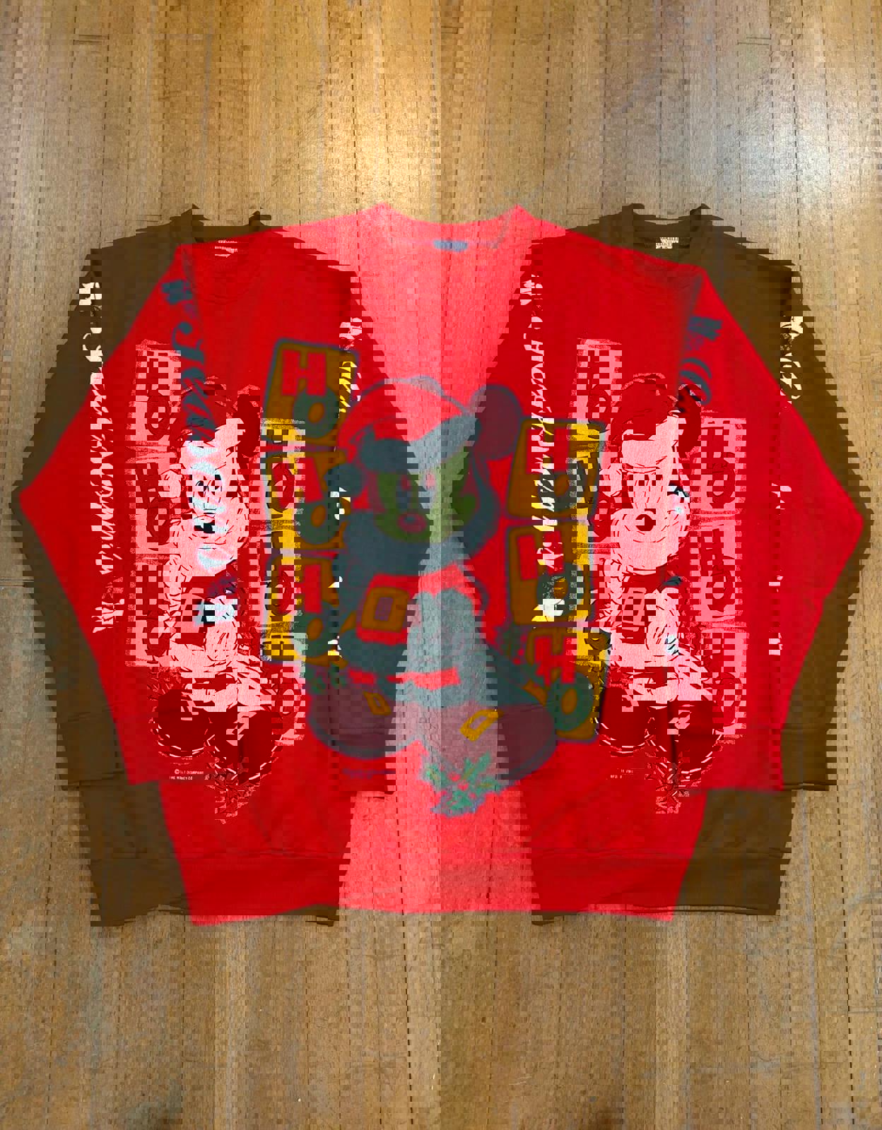 Vintage Walt Disney Christmas Holiday Mickey Mouse Winter Sweater