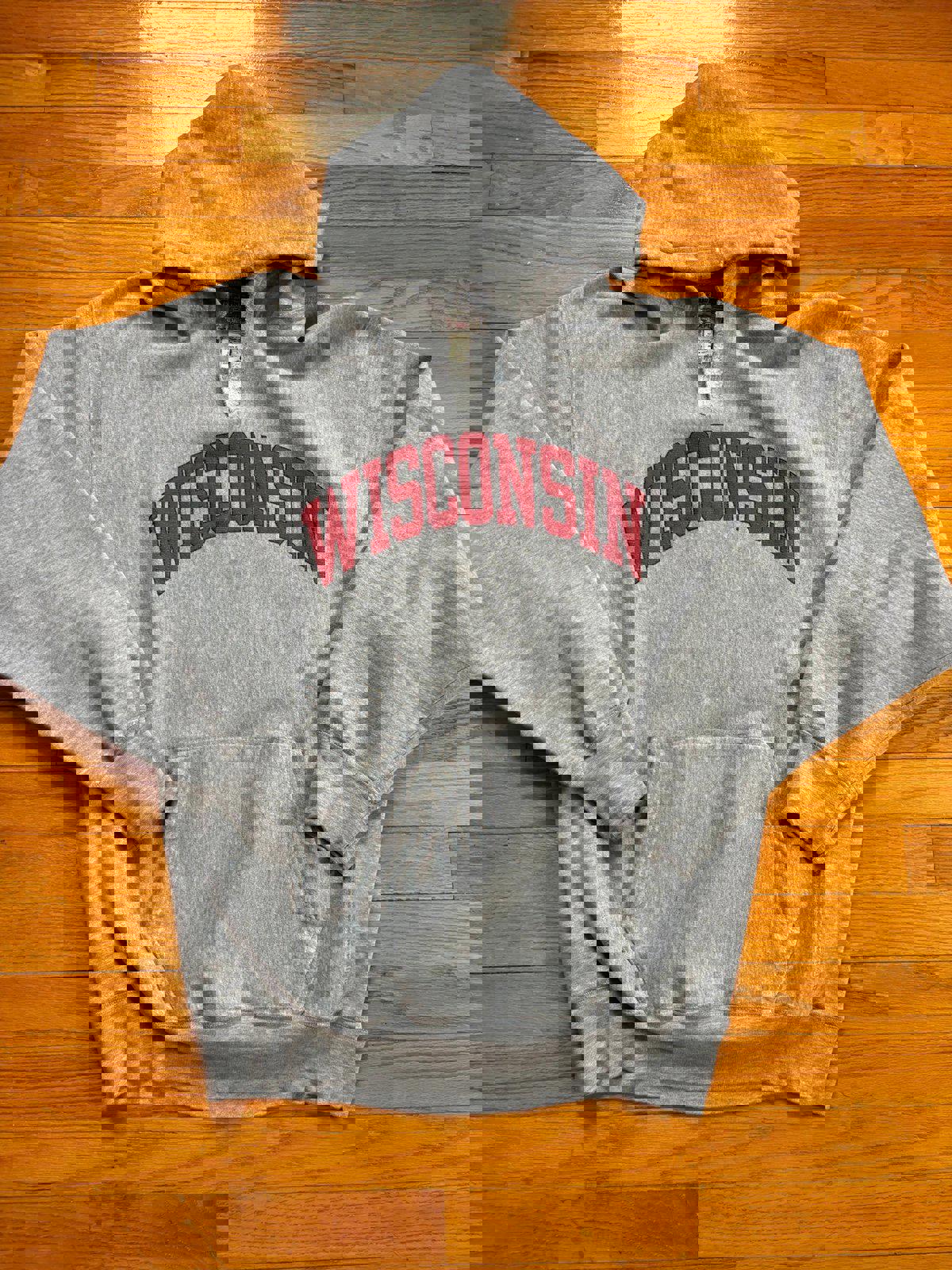 Vintage University of Wisconsin Badgers Hoodie Sweater