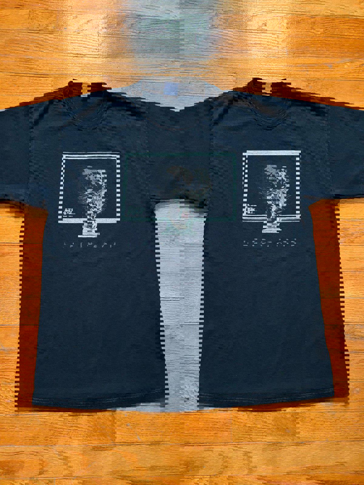 Vintage Y2K Leopard Power Max T-Shirt