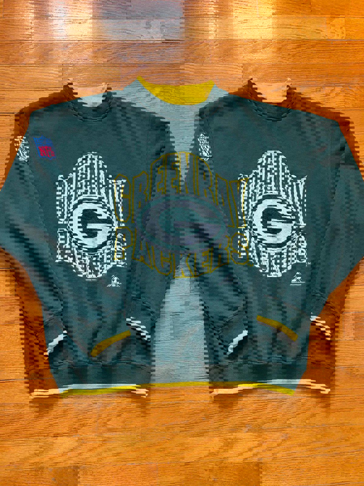 Vintage 90s NFL Green Bay Packer Crewneck Sweater