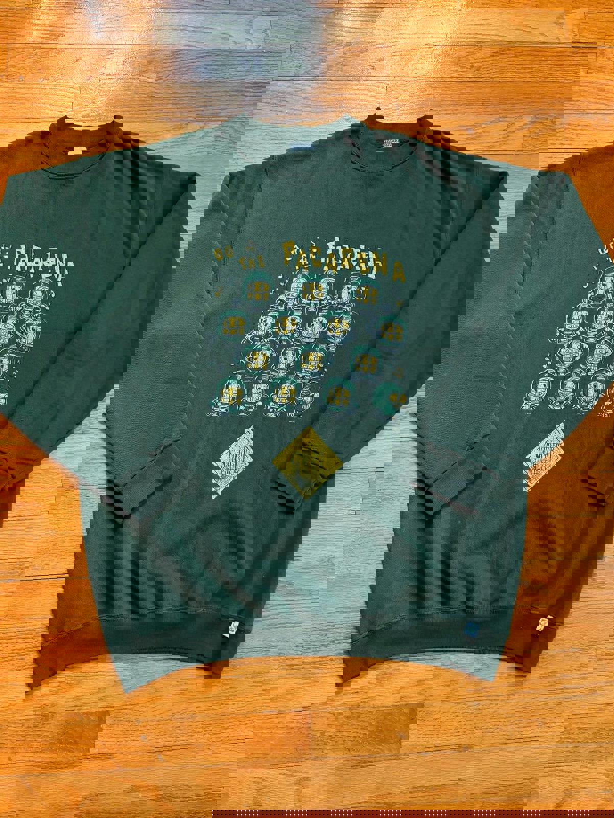 Vintage 90s Green Bay Packer "Do The Pacerena" Crewneck Sweater