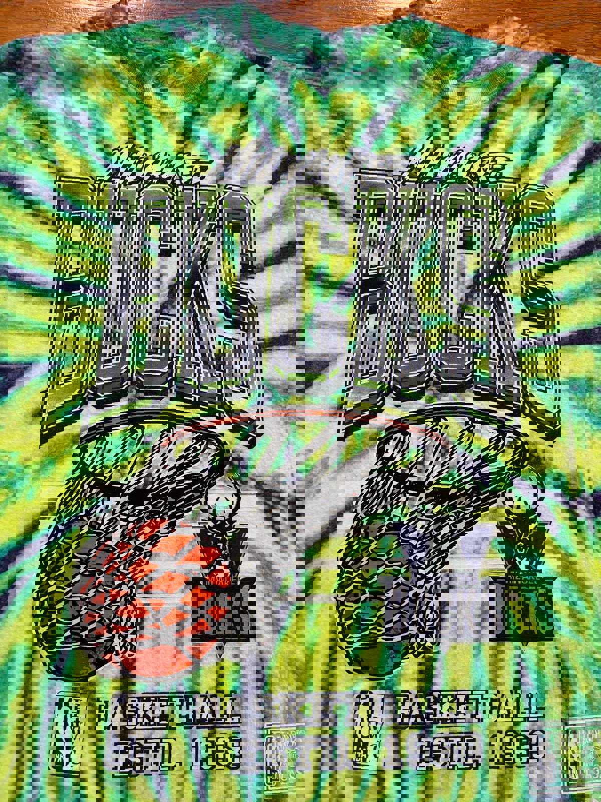 Mitchell & Ness Hardwood Classic NBA Milwaukee Bucks Tie Dye T-Shirt