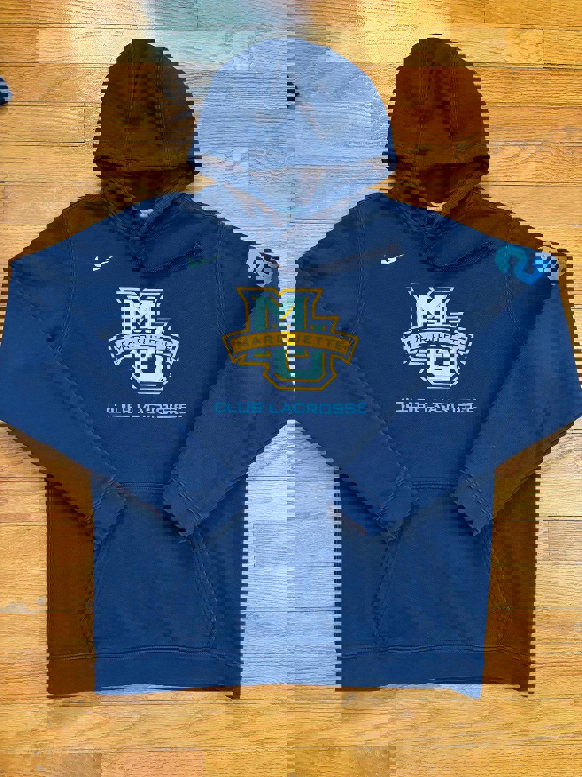 Nike University of Milwaukee Wisconsin Marquette Eagles Hoodie