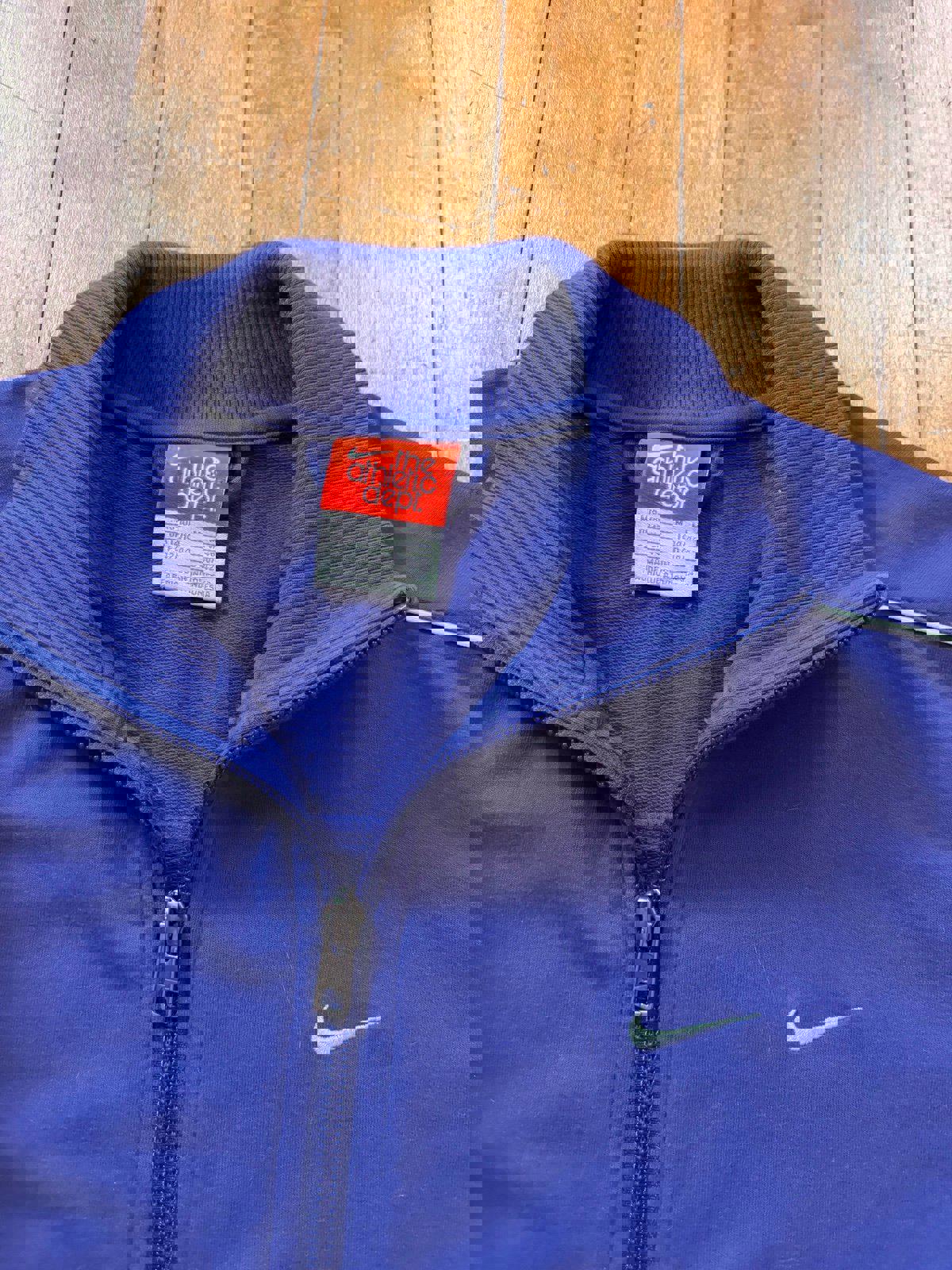 Vintage Nike Swoosh Zip Up Hoodie