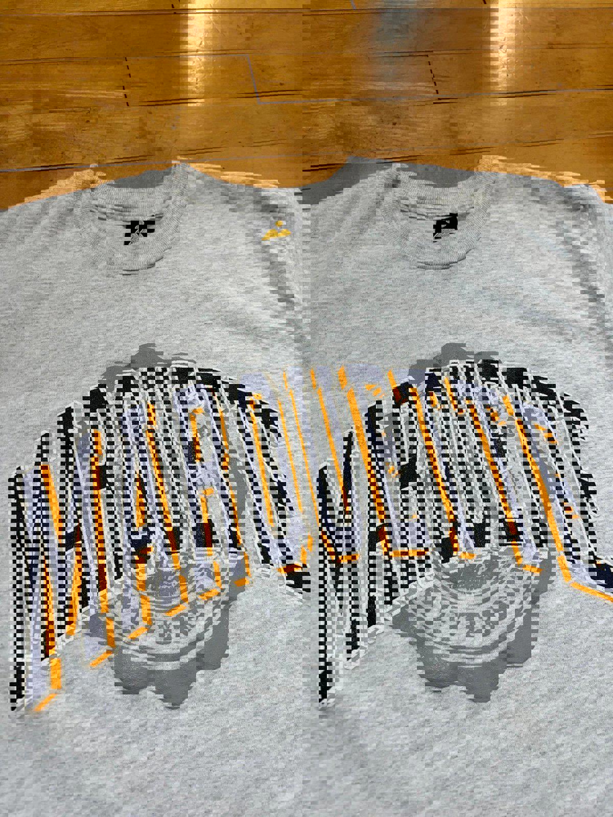 Vintage 90s Milwaukee Wisconsin Marquette Eagles T-Shirt