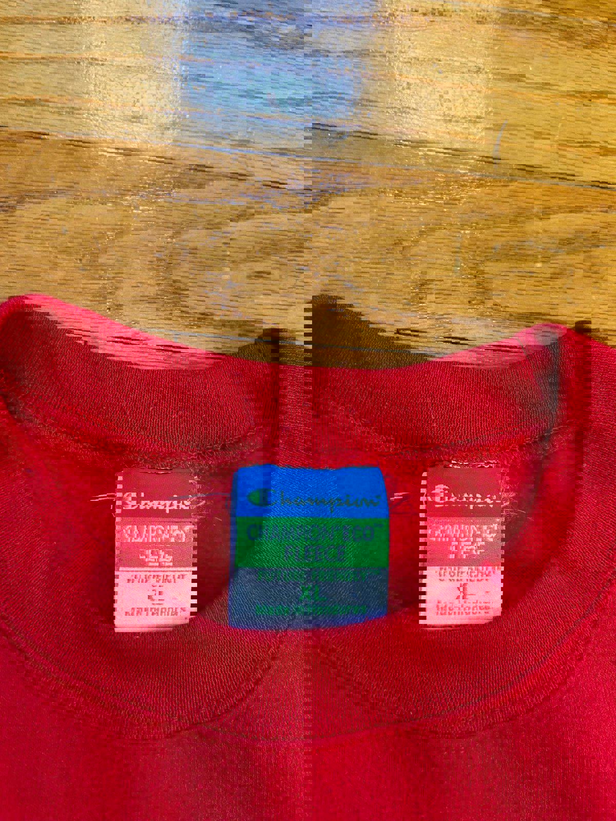 Vintage University of Wisconsin Badgers College NCAA Crewneck Sweater