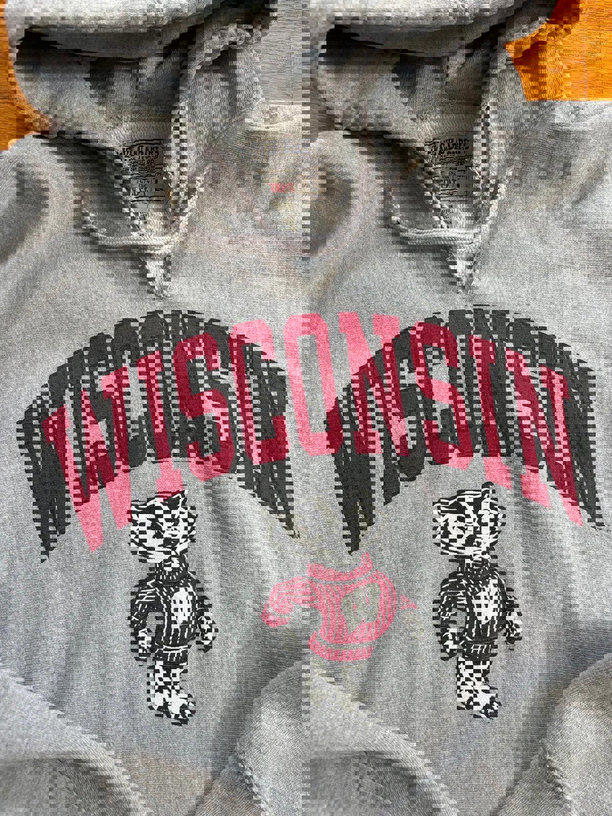 Vintage University of Wisconsin Badgers Hoodie Sweater