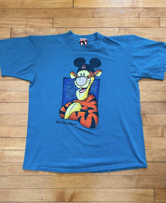 Vintage 90s Walt Disney World Winnie the Pooh TiggerT-Shirt