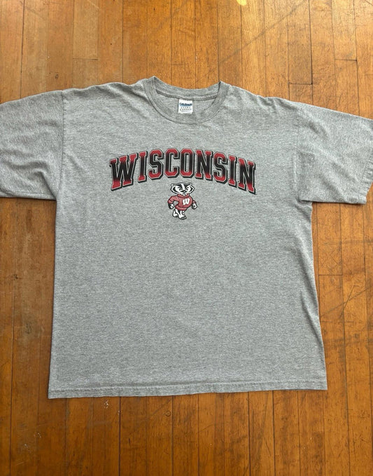 Vintage University of Wisconsin Badgers T-Shirt