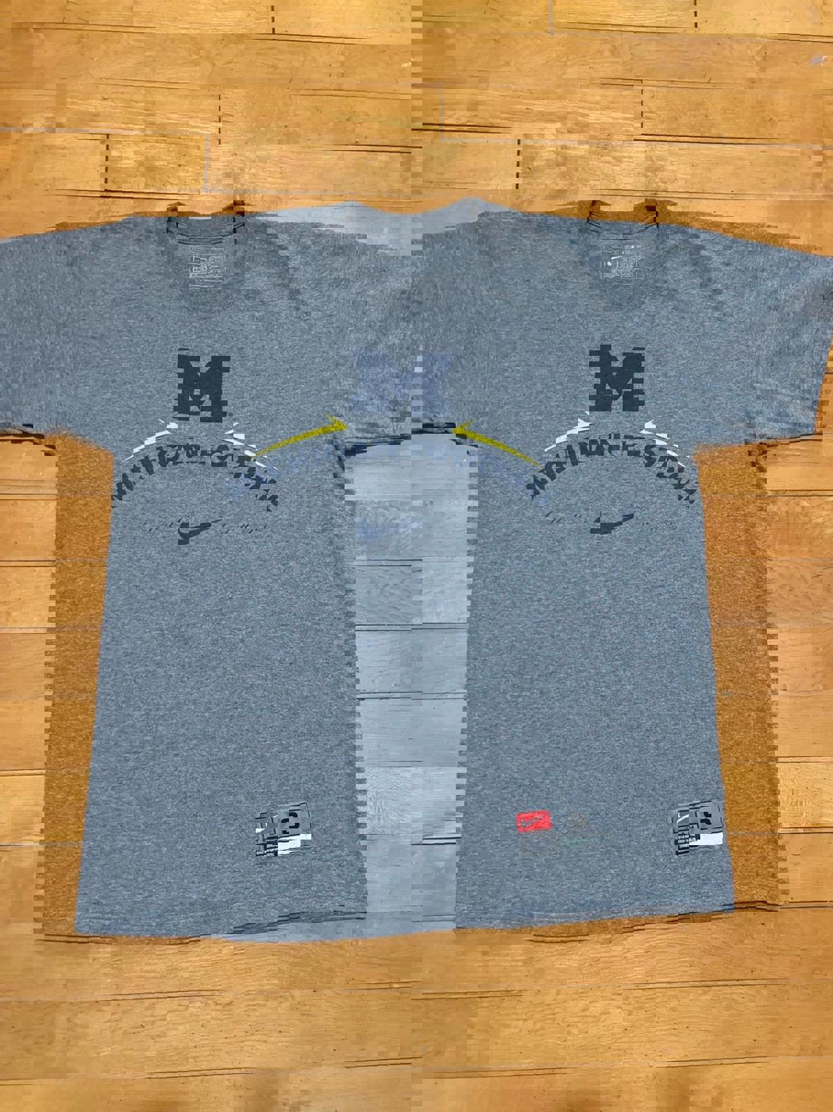 Vintage Nike Michigan Wolverines Football T-Shirt