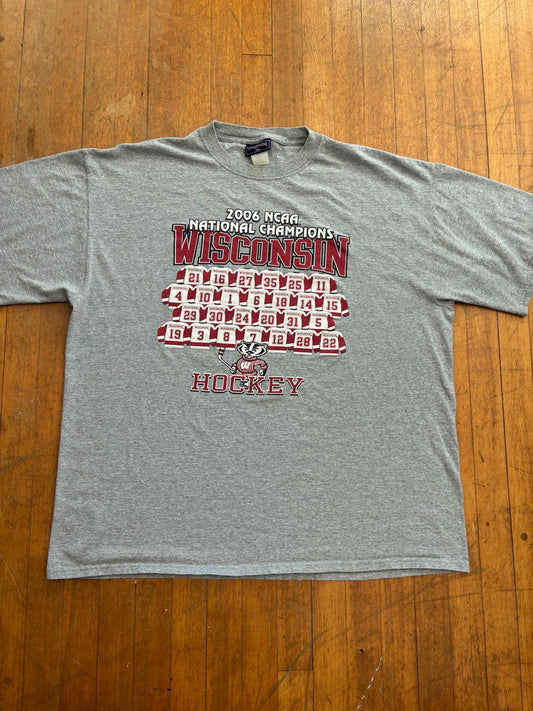 Vintage University of Wisconsin Badgers Hockey National Champions T-Shirt