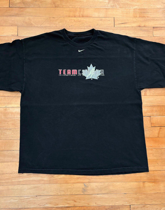 Vintage Nike Team Canada Hockey Center Swoosh T-Shirt