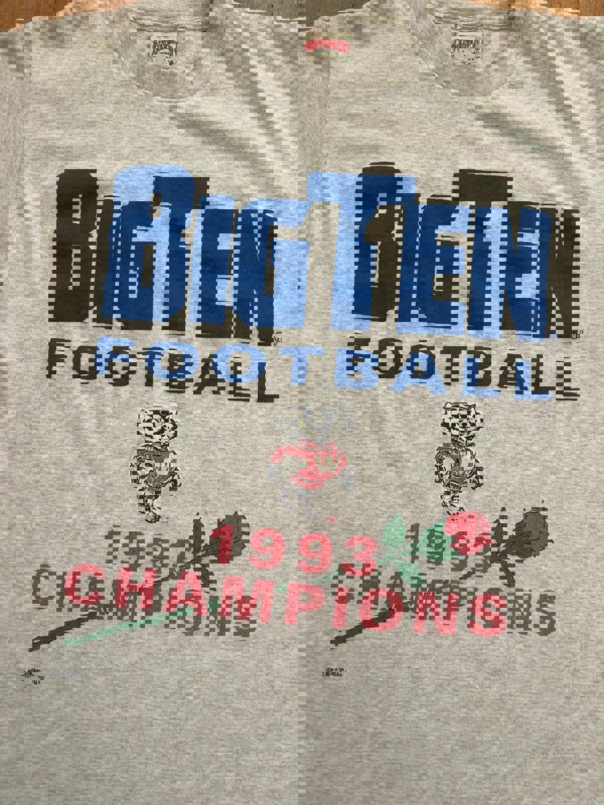 Vintage 90s Wisconsin Badgers Football BigTen Rose Bowl Champions T-Shirt