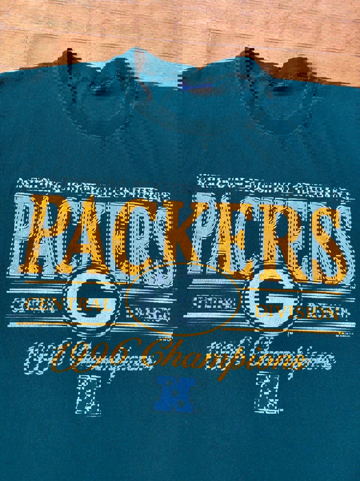 Vintage 90s NFL Green Bay Packers Super Bowl Champion T-Shirt