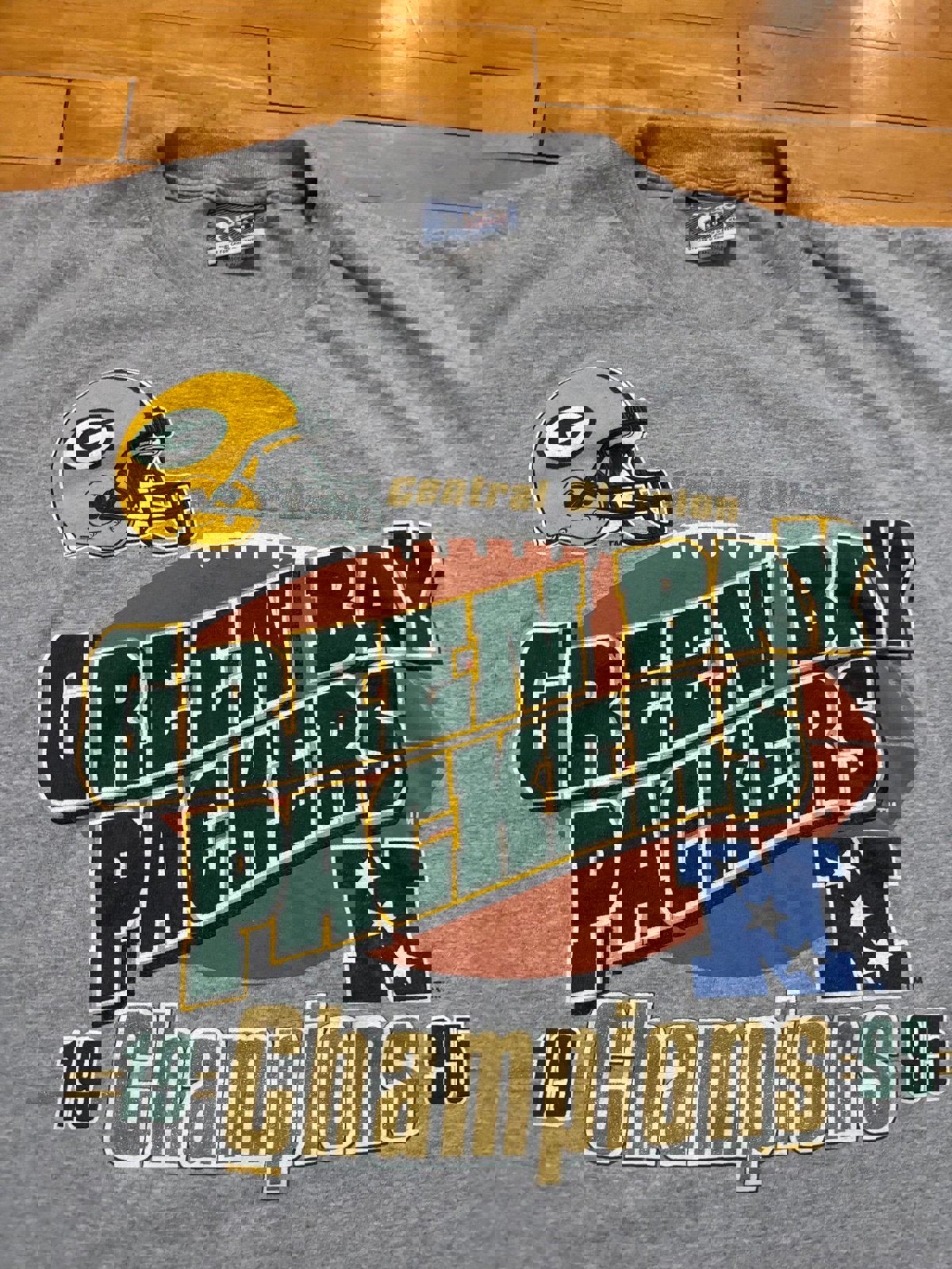 Vintage NFL Green Bay Packer Super Bowl Champions T-Shirt