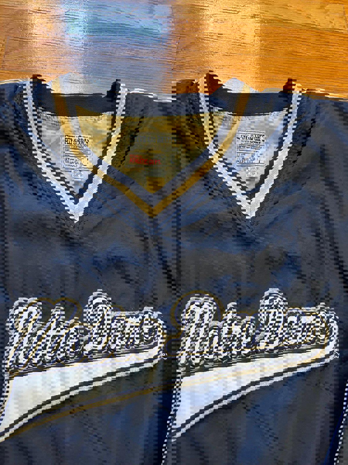 Vintage University of Notre Dame Fighting Irish Windbreaker Jacket