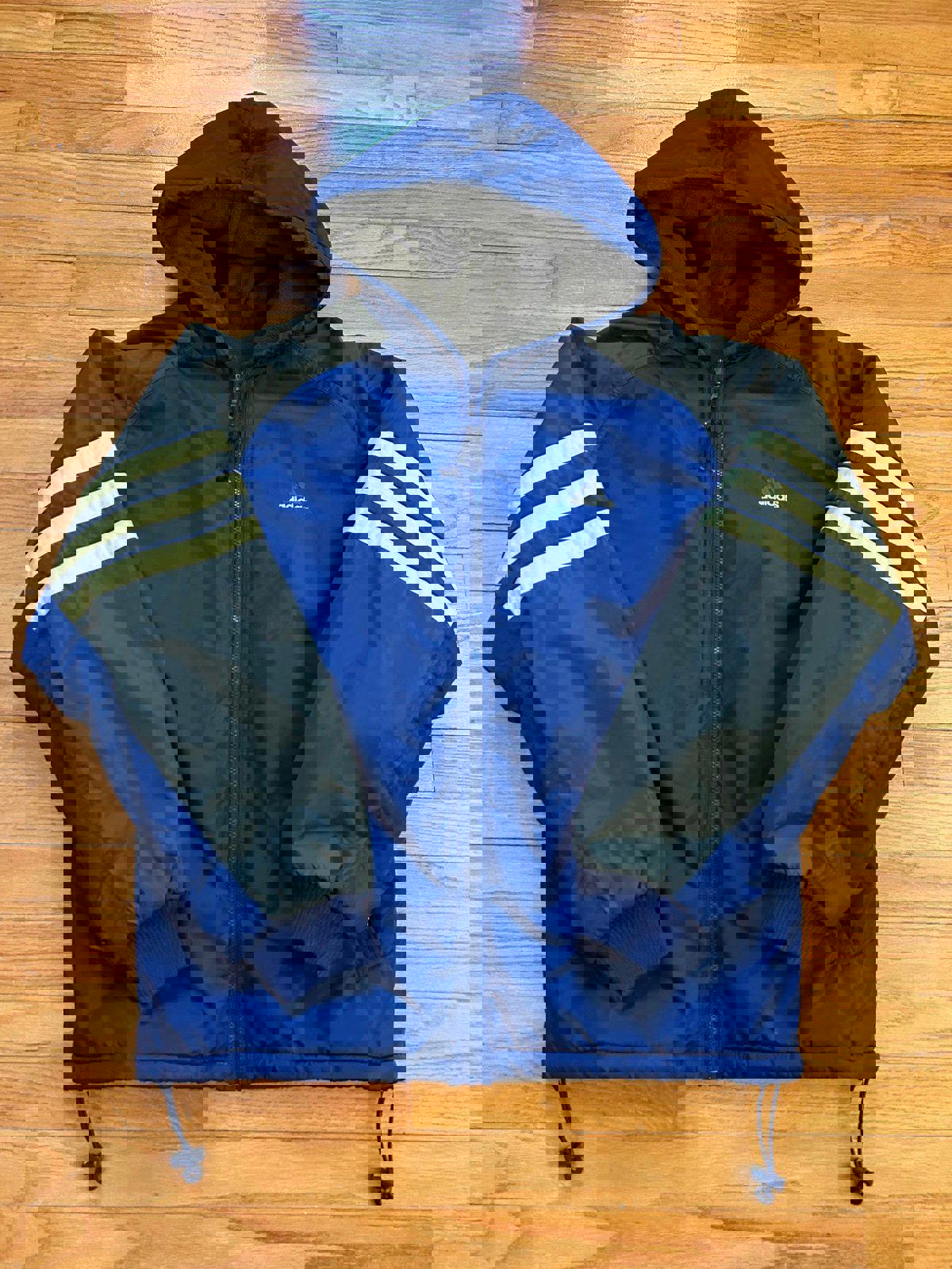 Vintage Adidas Winter Puffer Zip-up Jacket