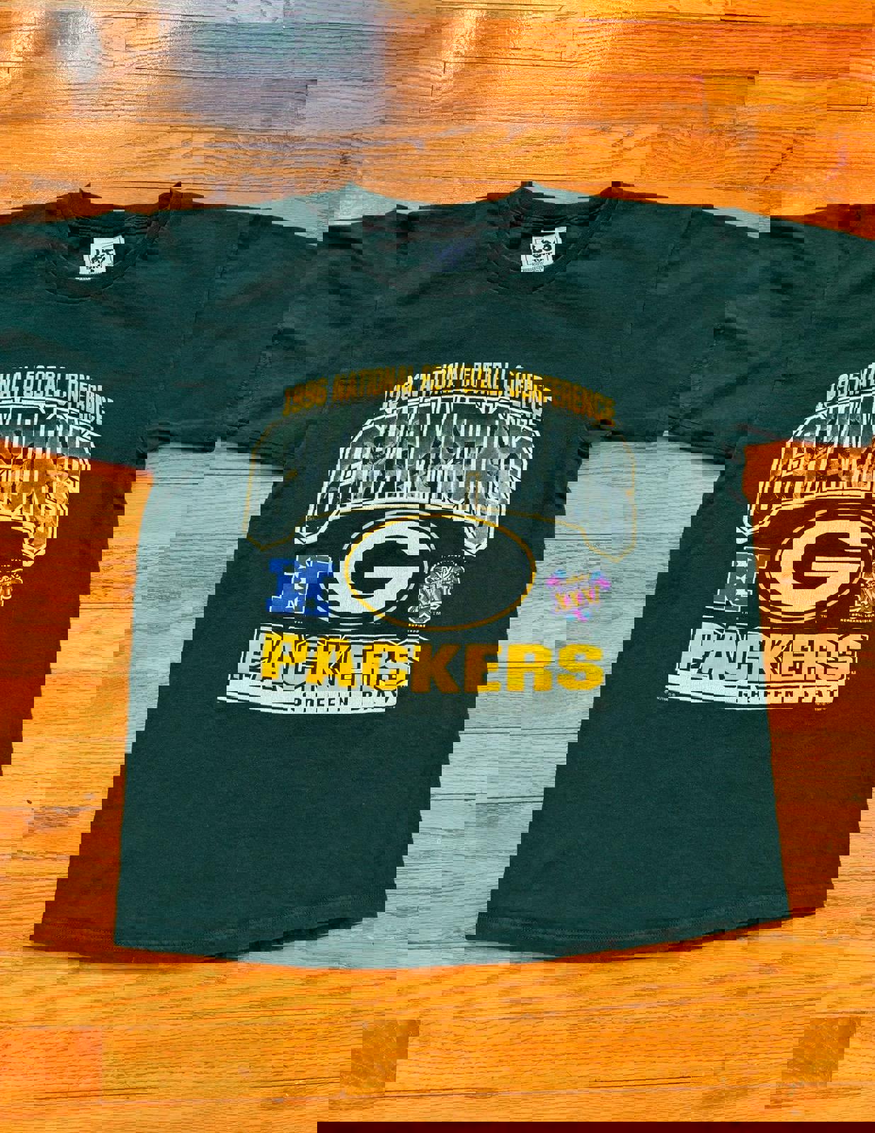 Vintage 90s NFL Green Bay Packers Super Bowl Champion T-Shirt