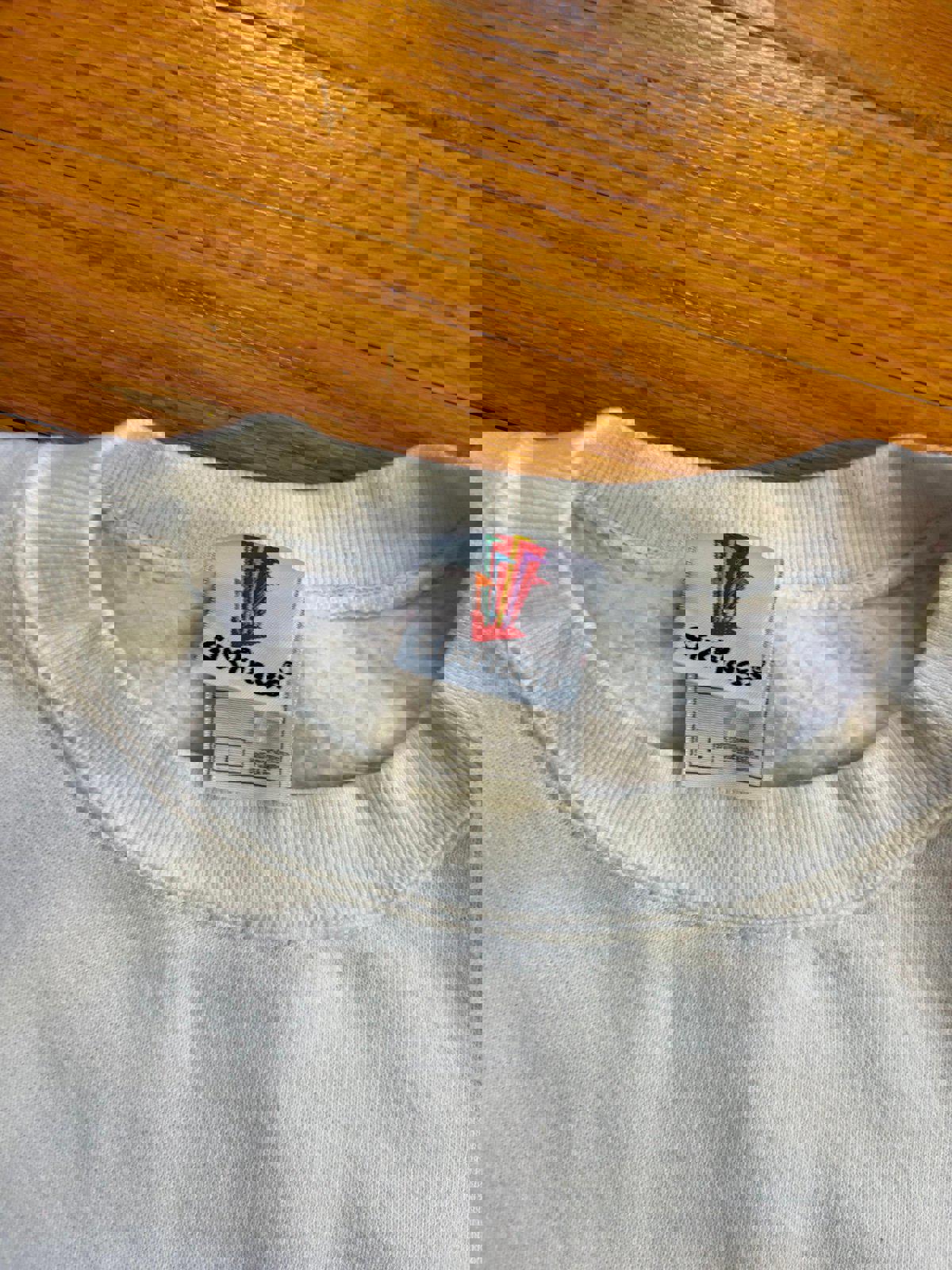 Vintage 2003 Six Flags Great America Looney Tunes Crewneck