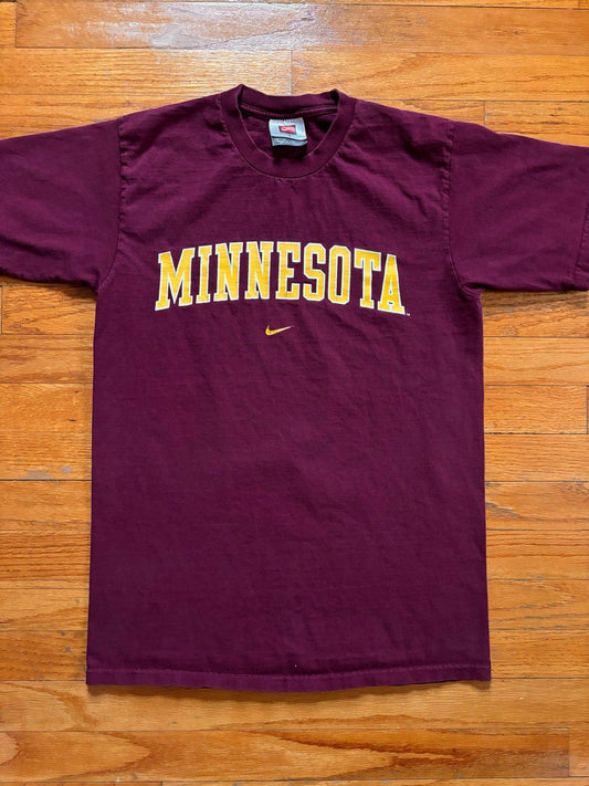 Vintage Nike University of Minnesota Gophers Center Swoosh Shirt